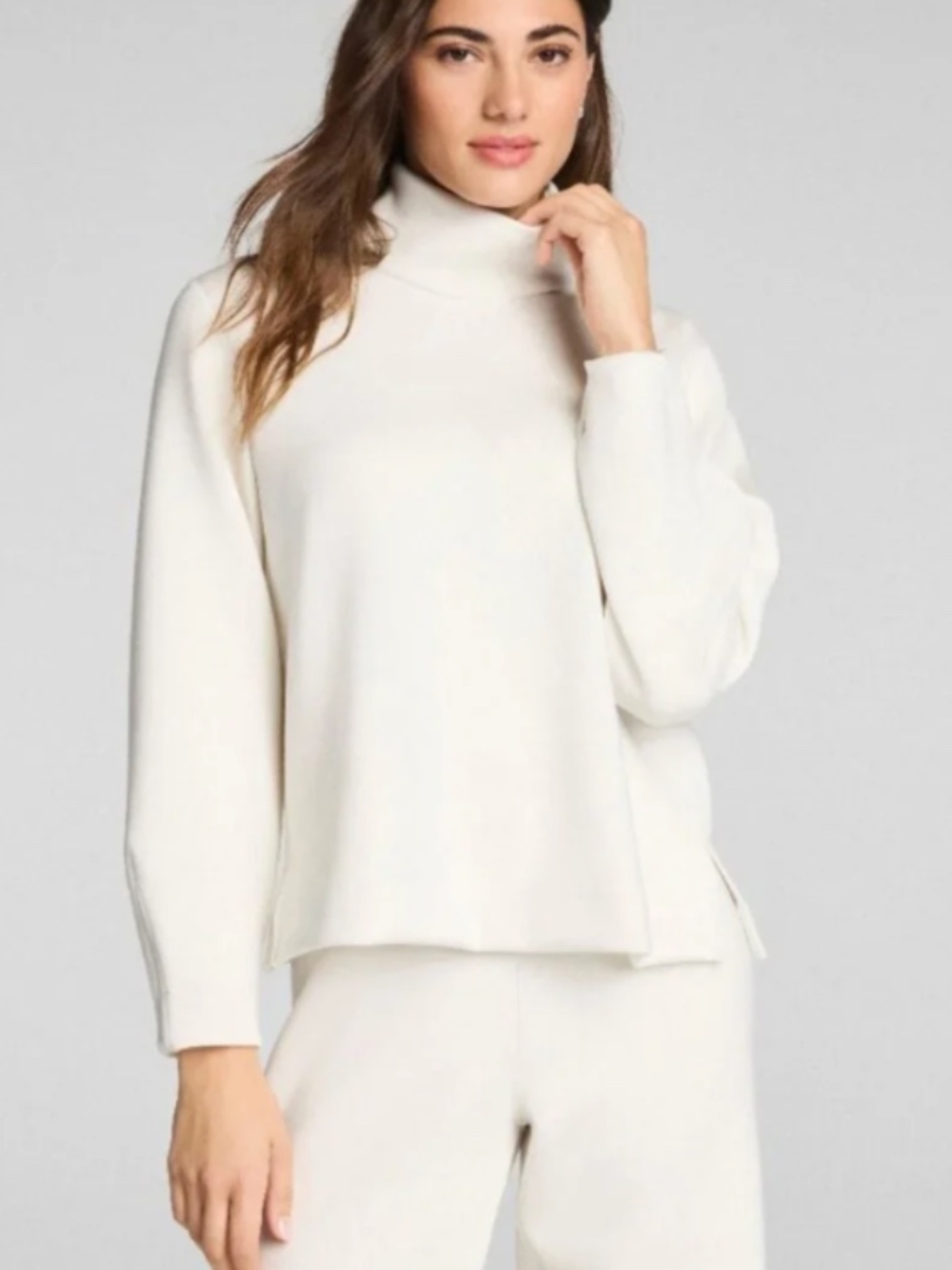 SPANX Air Essentials Turtleneck Sweater. Cream Size S